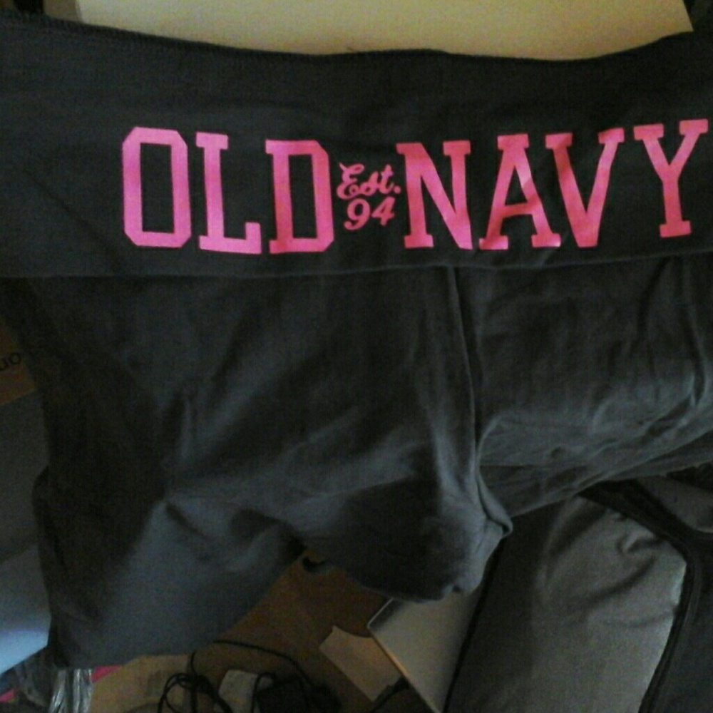 New Old Navy Yoga Pants